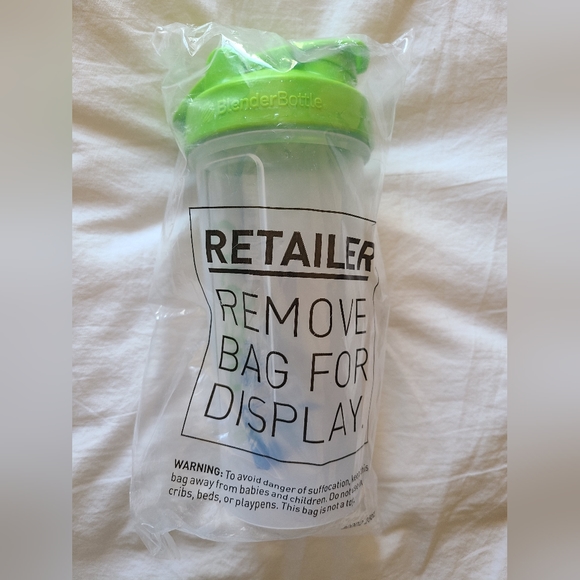 Orgain Blender / Shaker Bottle - Picture 3 of 6